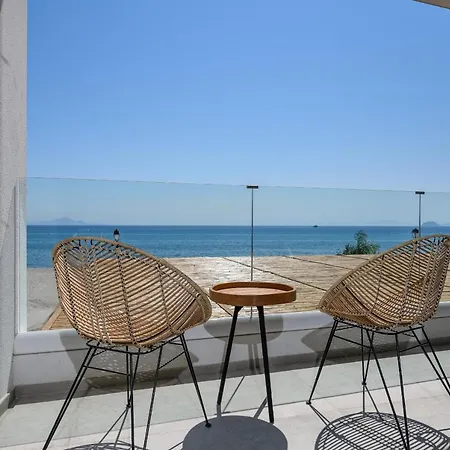 Διαμέρισμα Noa Beachfront *
